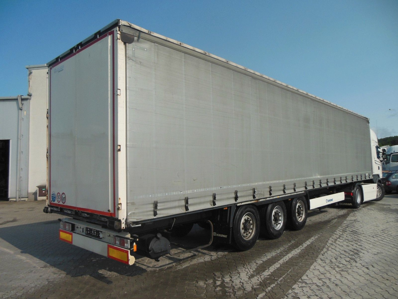 Krone SD, BPW, HUBDACH, LIFT ACHSE, 3 STÜCKS AM LAGER - Semi-remorque rideaux coulissants: photos 1 Krone SD, BPW, HUBDACH, LIFT ACHSE, 3 STÜCKS AM LAGER - Semi-remorque rideaux coulissants: photos 1