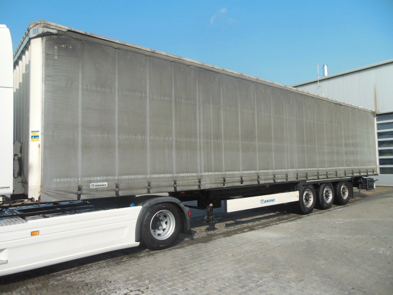 Krone SD, BPW, HUBDACH, LIFT ACHSE, 3 STÜCKS AM LAGER - Semi-remorque rideaux coulissants: photos 3 Krone SD, BPW, HUBDACH, LIFT ACHSE, 3 STÜCKS AM LAGER - Semi-remorque rideaux coulissants: photos 3