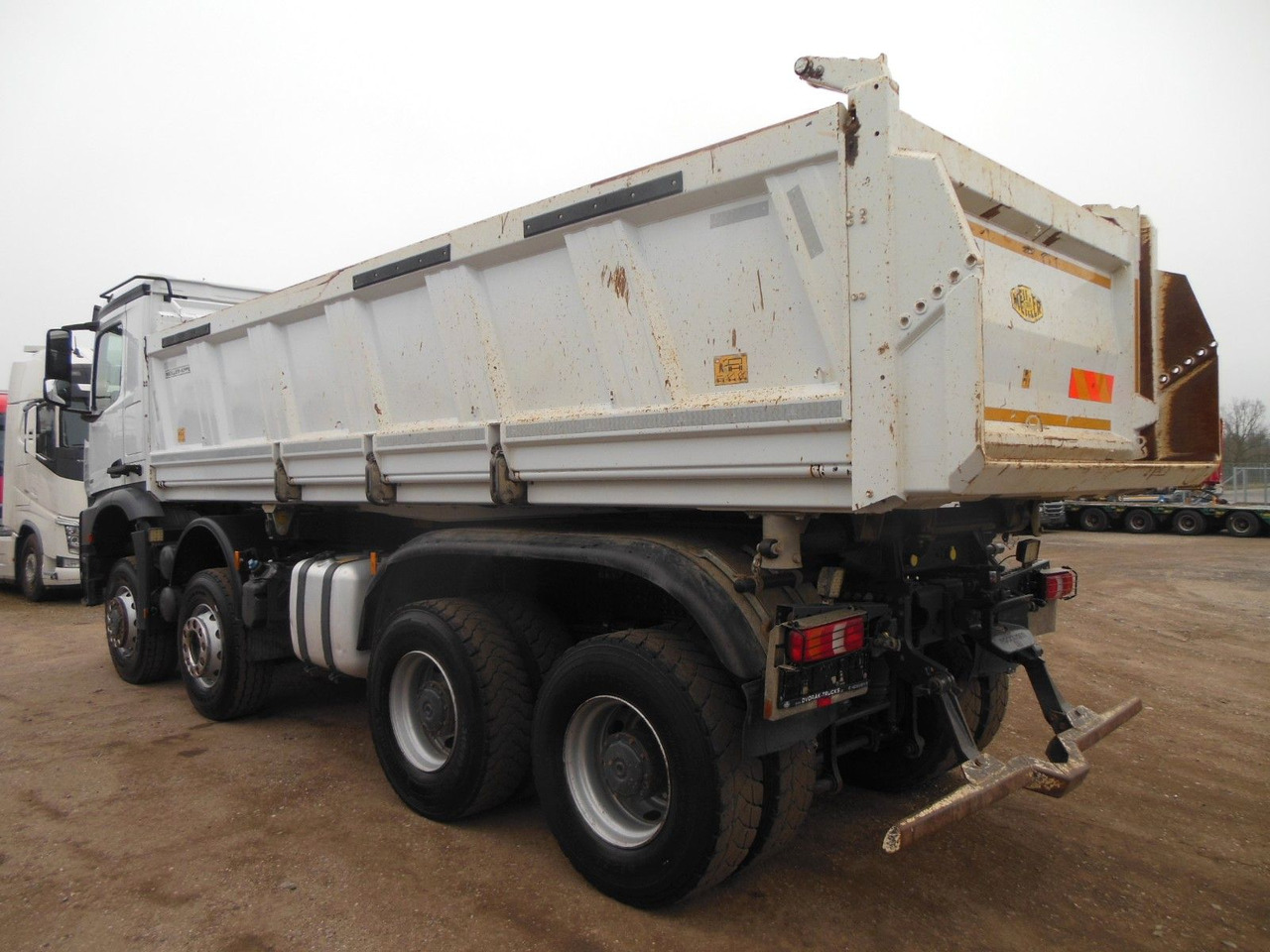 Mercedes-Benz AROCS 4151, 8X6, MEILLER, BORDMATIC, AHK - Camion benne: photos 4 Mercedes-Benz AROCS 4151, 8X6, MEILLER, BORDMATIC, AHK - Camion benne: photos 4