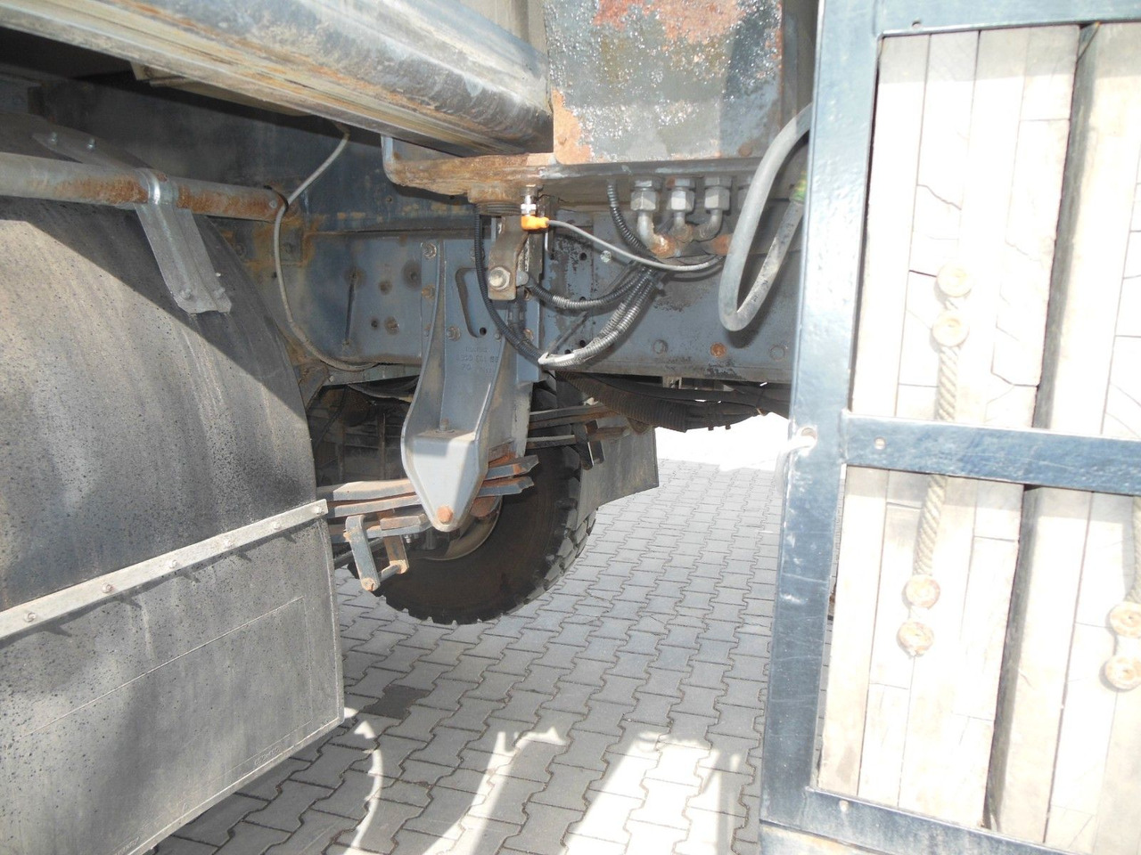 Camion avec nacelle Renault MIDLUM 220.14,4X4,HUBARBEITBÜHNE 16,5M, ISOLIERT: photos 18