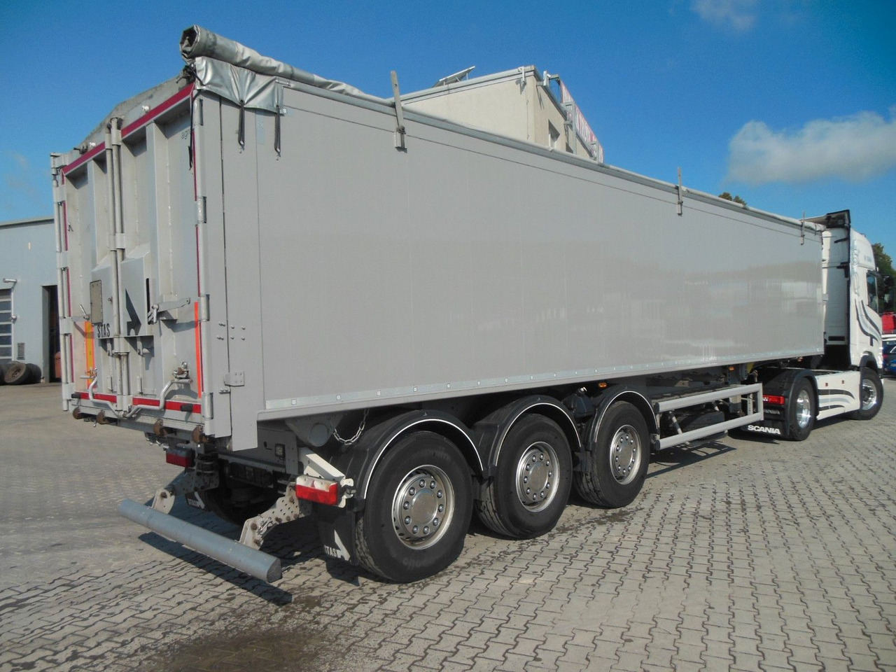 Stas S300CX, 49m3, ADR, 9 TONE ACHSEN,WIE NEUE-TOP!!! - Semi-remorque benne: photos 4 Stas S300CX, 49m3, ADR, 9 TONE ACHSEN,WIE NEUE-TOP!!! - Semi-remorque benne: photos 4