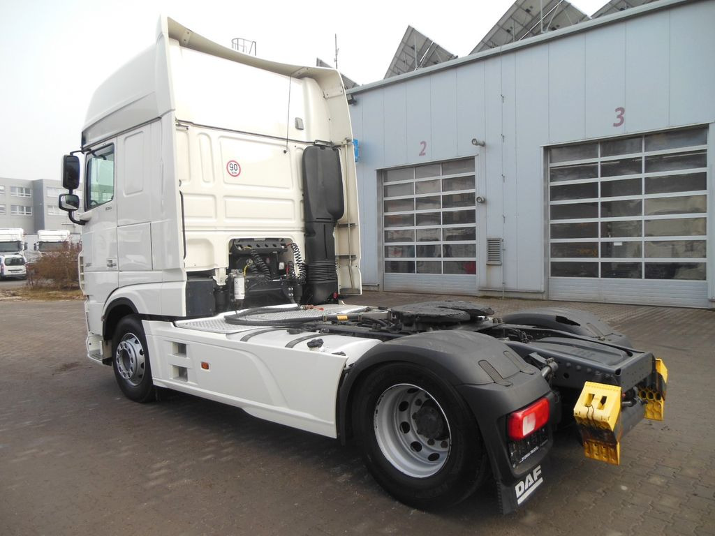 DAF XF 106.530 SSC, HYDRAULIK, STAND KLIMA, TOP - Tracteur routier: photos 4 DAF XF 106.530 SSC, HYDRAULIK, STAND KLIMA, TOP - Tracteur routier: photos 4