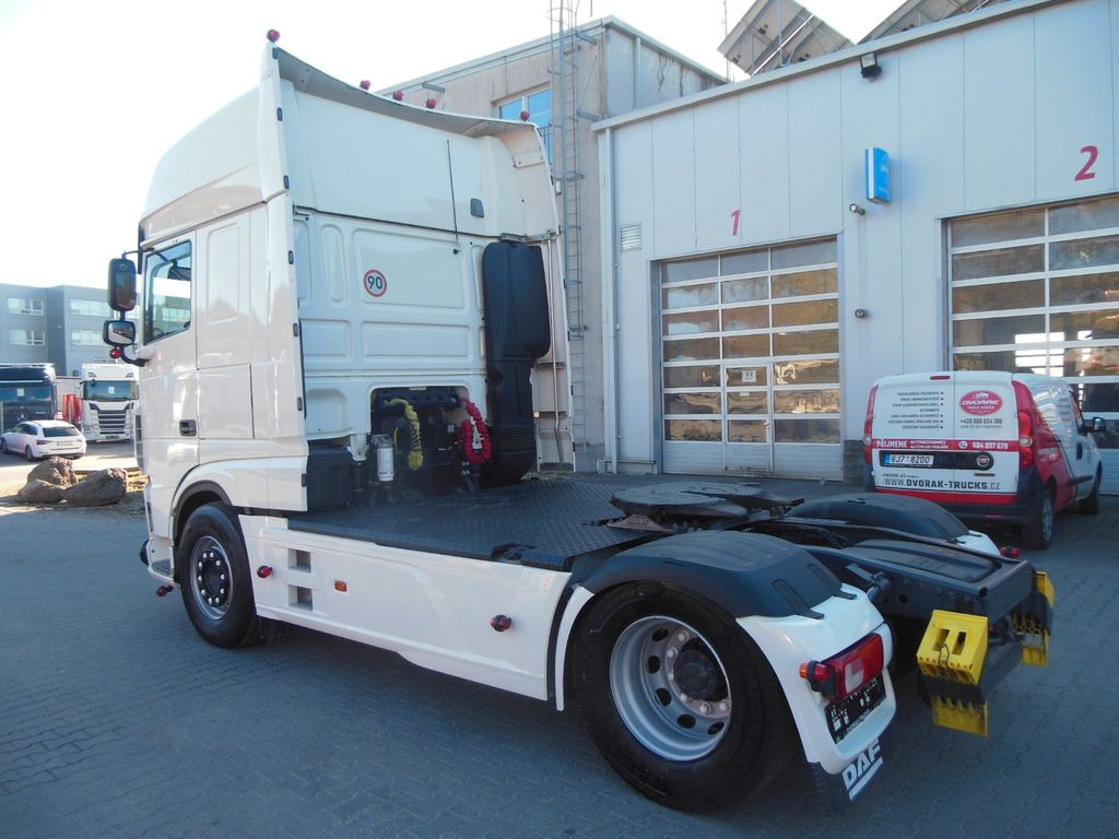 DAF XF106.480 SSC, LIMITED EDITION, STANDKLIMA, TOP! - Tracteur routier: photos 4 DAF XF106.480 SSC, LIMITED EDITION, STANDKLIMA, TOP! - Tracteur routier: photos 4