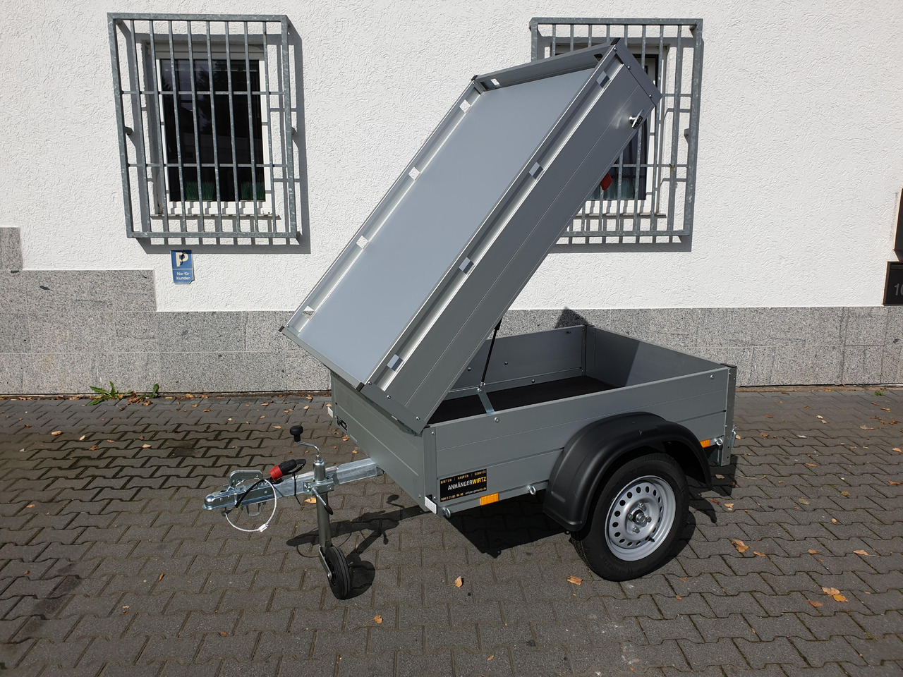 ALUBOXX Deckelanhänger GT 500 HT 151x101x48cm (XXS) 500kg Winter Aktion direkt - Remorque voiture: photos 2 ALUBOXX Deckelanhänger GT 500 HT 151x101x48cm (XXS) 500kg Winter Aktion direkt - Remorque voiture: photos 2