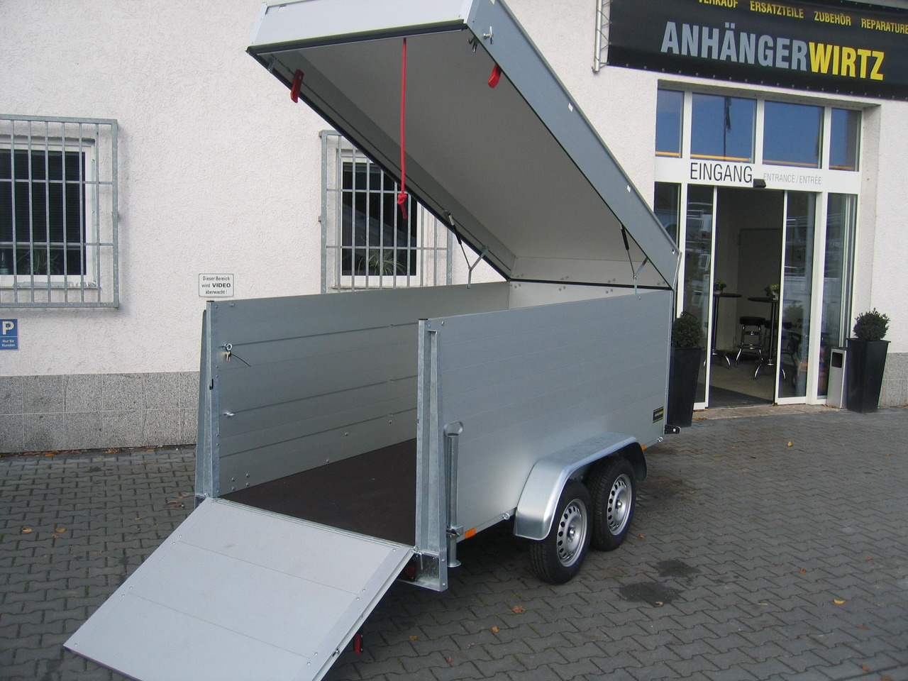 ALUBOXX Deckelanhänger GTT 1500 VT2 301x126x118cm Heckrampe (M) 1500kg order Aktion - Remorque fourgon: photos 4 ALUBOXX Deckelanhänger GTT 1500 VT2 301x126x118cm Heckrampe (M) 1500kg order Aktion - Remorque fourgon: photos 4