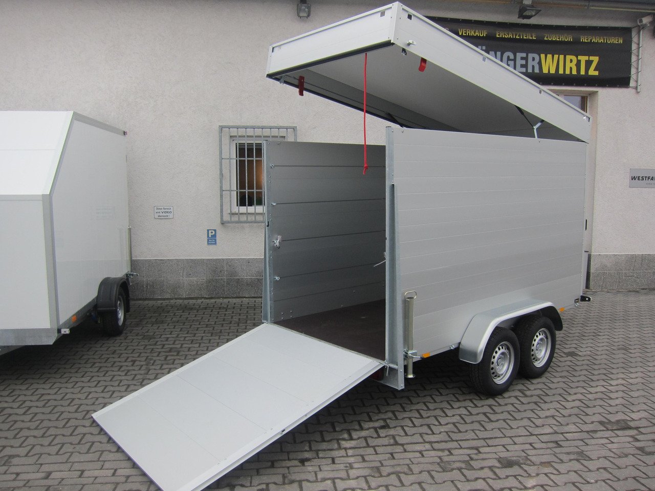 ALUBOXX Deckelanhänger GTT 2500 VT4 301x151x188cm Heckrampe (M) 2500kg order online Aktion - Remorque fourgon: photos 1 ALUBOXX Deckelanhänger GTT 2500 VT4 301x151x188cm Heckrampe (M) 2500kg order online Aktion - Remorque fourgon: photos 1