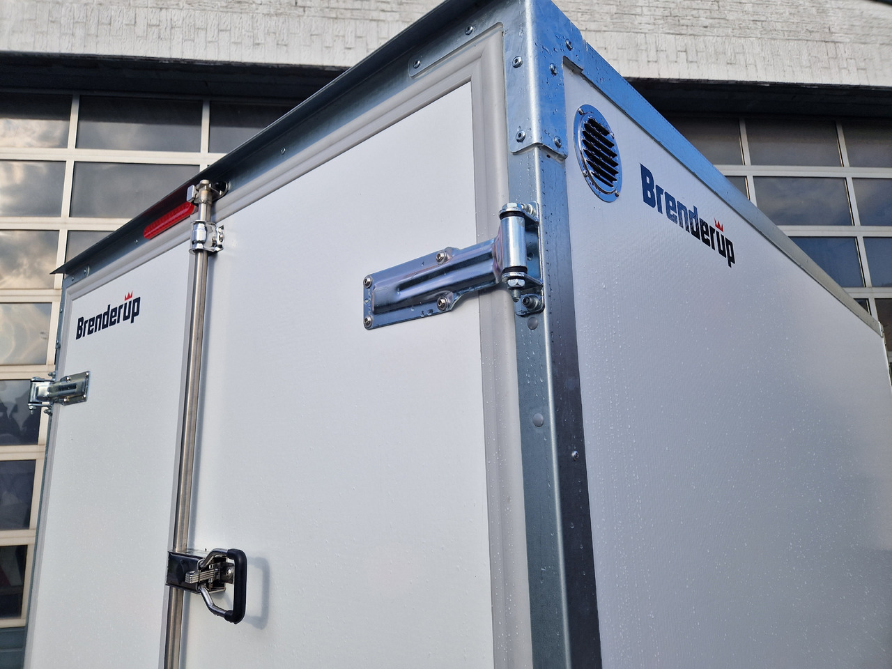 Remorque fourgon Brenderup Cargo Dynamic CD260 BD 260x155x150cm niedrig Hecktüren (S) 1300kg: photos 6