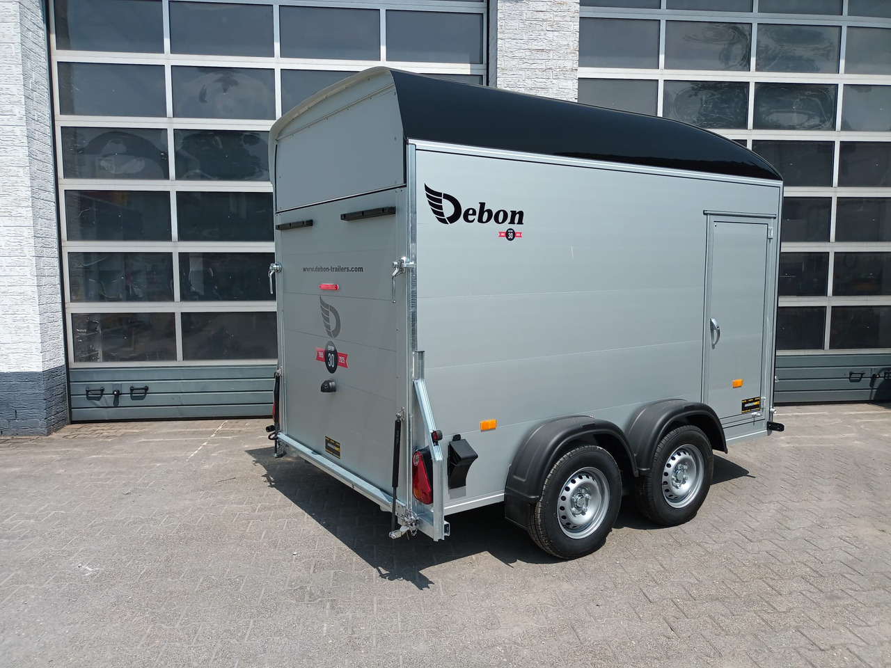 Cargo Roadster 500+ 312x167x199cm Alu Poly black Seitentür Pullman 100km/H 2600kg - Remorque voiture: photos 3 Cargo Roadster 500+ 312x167x199cm Alu Poly black Seitentür Pullman 100km/H 2600kg - Remorque voiture: photos 3