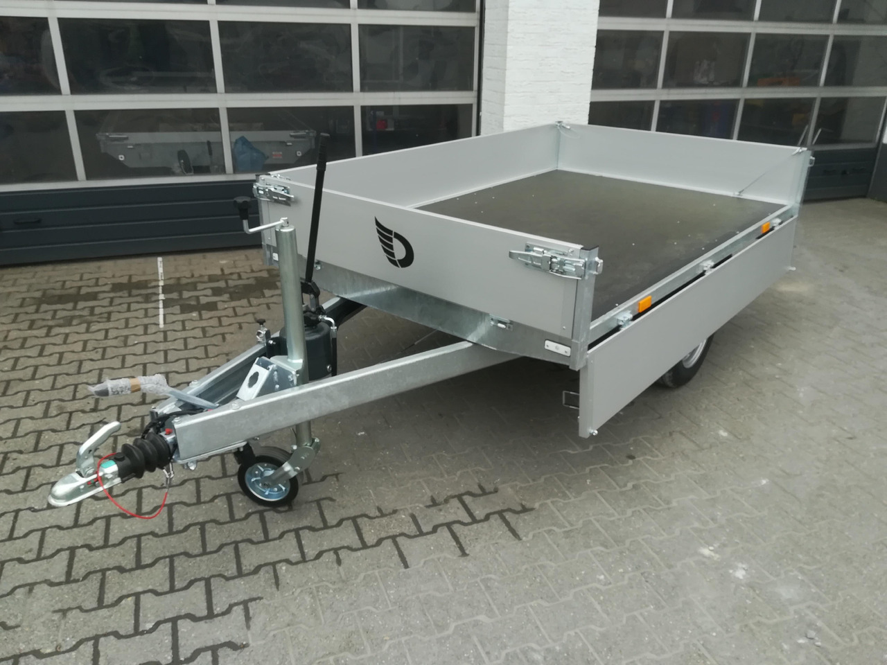 Cheval Liberte Debon Kipper PW 0 ECO 1500 250x155x30cm 1500kg Modell 2024 - Remorque benne: photos 4 Cheval Liberte Debon Kipper PW 0 ECO 1500 250x155x30cm 1500kg Modell 2024 - Remorque benne: photos 4