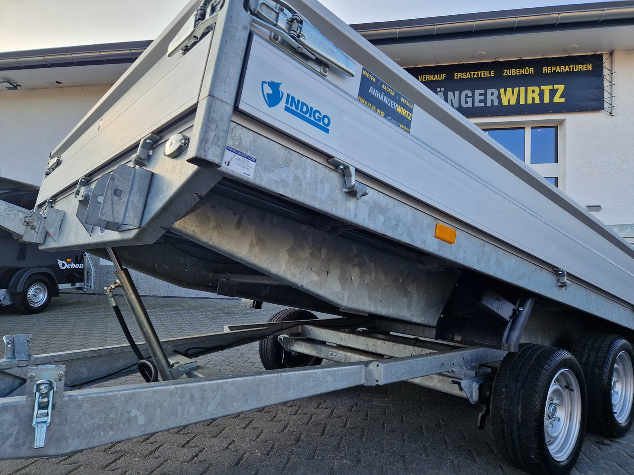 Hapert Indigo HT-2 405x201x30cm ankippbar Heckklappe Seilwinde 3500kg - Remorque porte engin: photos 2 Hapert Indigo HT-2 405x201x30cm ankippbar Heckklappe Seilwinde 3500kg - Remorque porte engin: photos 2