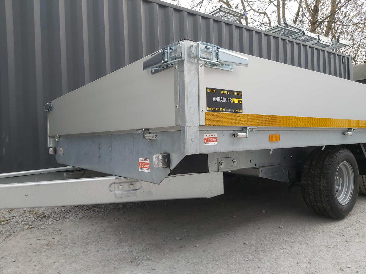 Hochlader 356x200x30cm Lfh: 56cm 10" (L) 2700kg - Remorque plateau: photos 2 Hochlader 356x200x30cm Lfh: 56cm 10" (L) 2700kg - Remorque plateau: photos 2