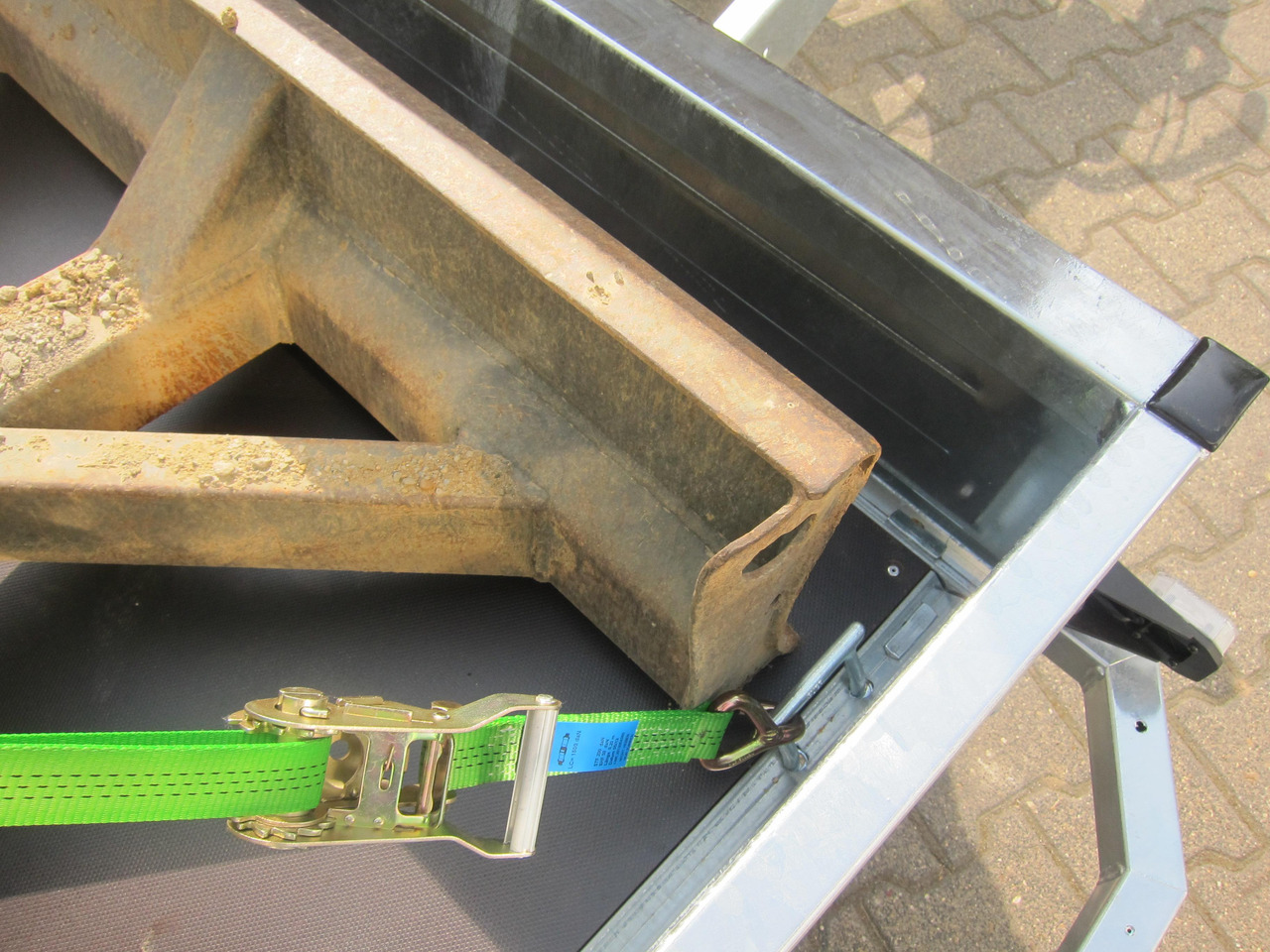 Saris Baggeranhänger Magnum Explorer 3000 V Rampen verschiebbar 3000kg Online Aktion - Remorque porte engin: photos 5 Saris Baggeranhänger Magnum Explorer 3000 V Rampen verschiebbar 3000kg Online Aktion - Remorque porte engin: photos 5