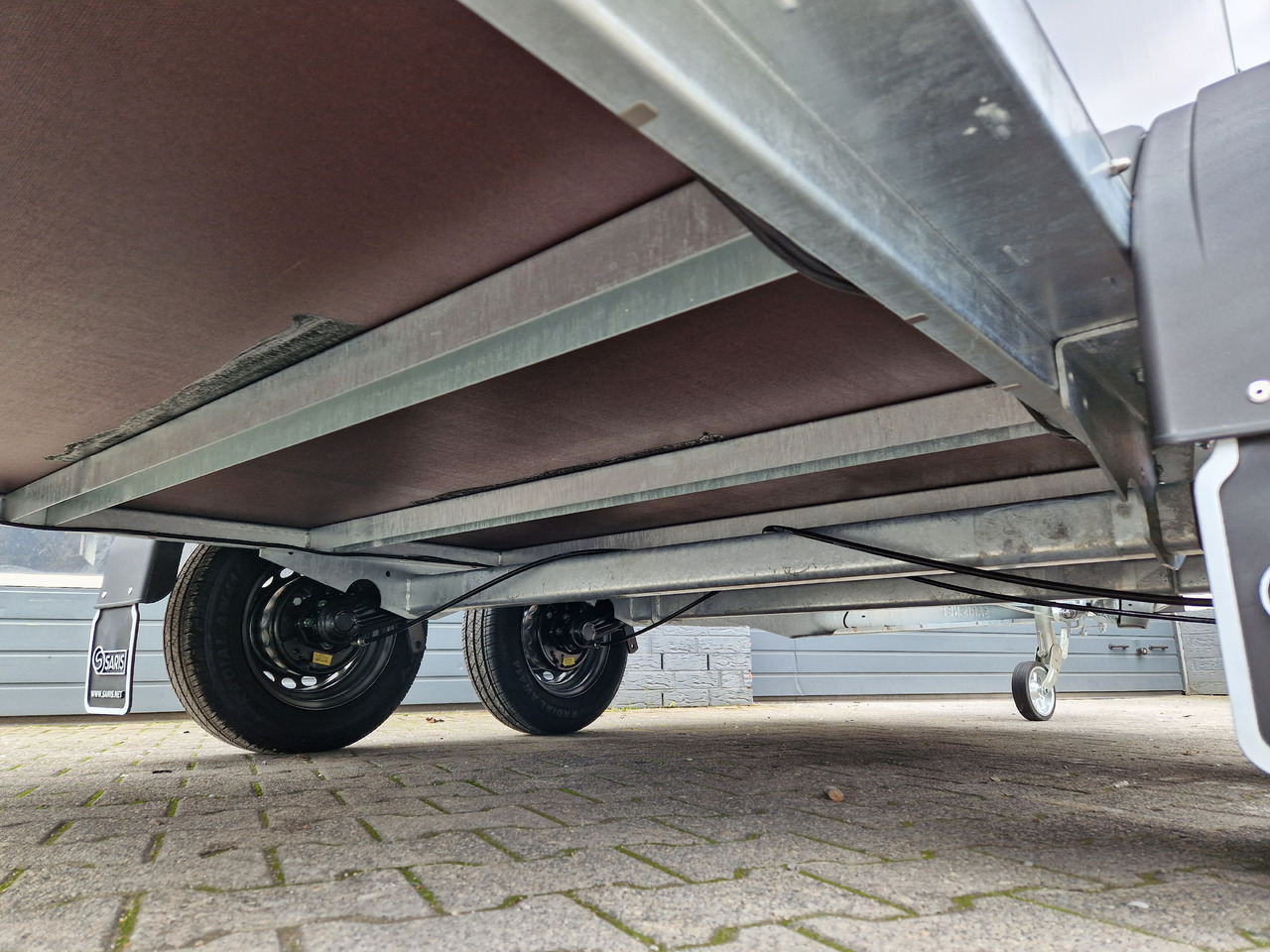 Remorque fourgon Saris Koffer GO 306 154 180 2000 2 306x154x180cm GFK grau Seitenklappe (M) 2000kg Modell 2024: photos 22