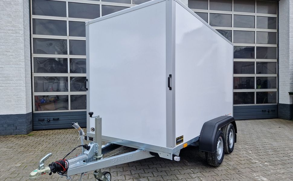 Saris Koffer GO 306 154 180 2000 2 306x154x180cm GFK weiss (M) 2000kg - Remorque fourgon: photos 1 Saris Koffer GO 306 154 180 2000 2 306x154x180cm GFK weiss (M) 2000kg - Remorque fourgon: photos 1