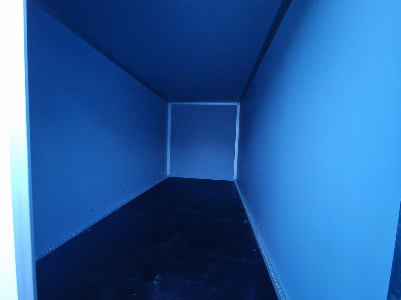 Saris Koffer GO 3506 169 180 2700 2 356x169x180cm weiss GFK (L) 2700kg Modell 2024 - Remorque fourgon: photos 3 Saris Koffer GO 3506 169 180 2700 2 356x169x180cm weiss GFK (L) 2700kg Modell 2024 - Remorque fourgon: photos 3