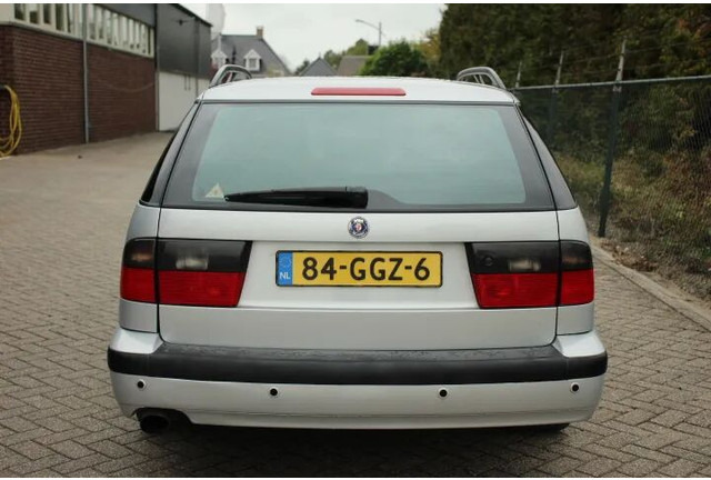 Saab 9-5 Estate 2.3 TURBO S Aero - Voiture: photos 4 Saab 9-5 Estate 2.3 TURBO S Aero - Voiture: photos 4