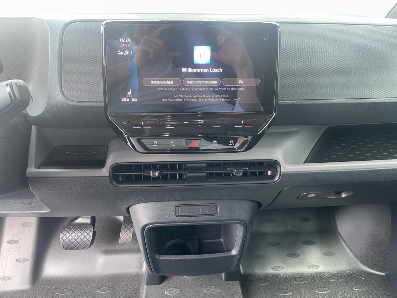 VOLKSWAGEN ID.Buzz Cargo 150 kW Klima AHK Navi - Fourgonnette, Utilitaire électrique: photos 4 VOLKSWAGEN ID.Buzz Cargo 150 kW Klima AHK Navi - Fourgonnette, Utilitaire électrique: photos 4