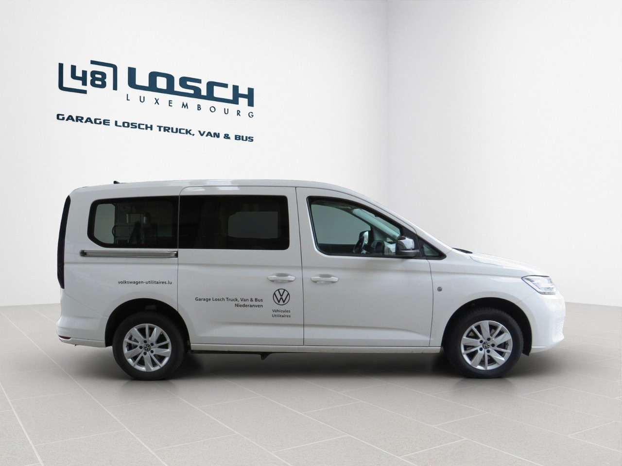 Volkswagen Caddy Maxi Kombi 2.0 TDI Rollstuhl Taxirampe - Voiture: photos 5 Volkswagen Caddy Maxi Kombi 2.0 TDI Rollstuhl Taxirampe - Voiture: photos 5