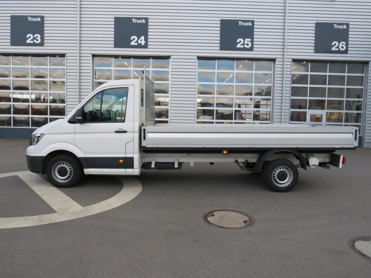 Volkswagen Crafter 35 L4 EK Pritsche Euro6 Klima AHK ZV - Fourgon plateau: photos 3 Volkswagen Crafter 35 L4 EK Pritsche Euro6 Klima AHK ZV - Fourgon plateau: photos 3