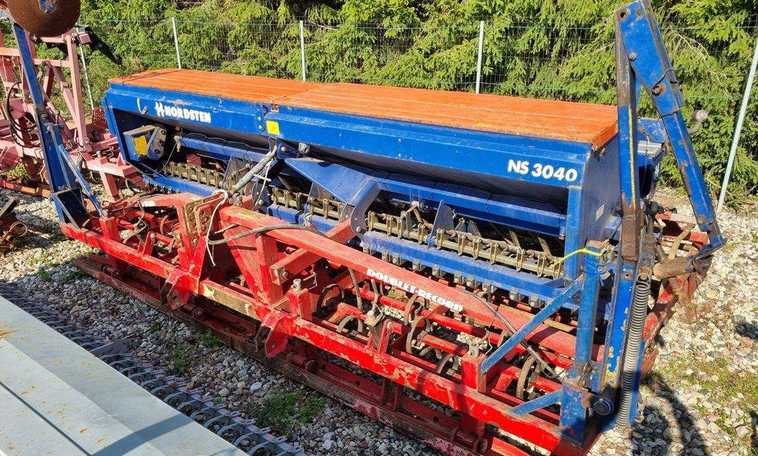 Nordsten NS3040 - Combiné de semis: photos 1 Nordsten NS3040 - Combiné de semis: photos 1