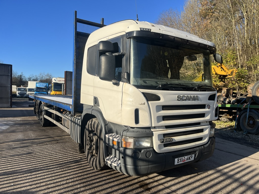 Scania P280 6x2 Rigid - Camion plateau: photos 1 Scania P280 6x2 Rigid - Camion plateau: photos 1