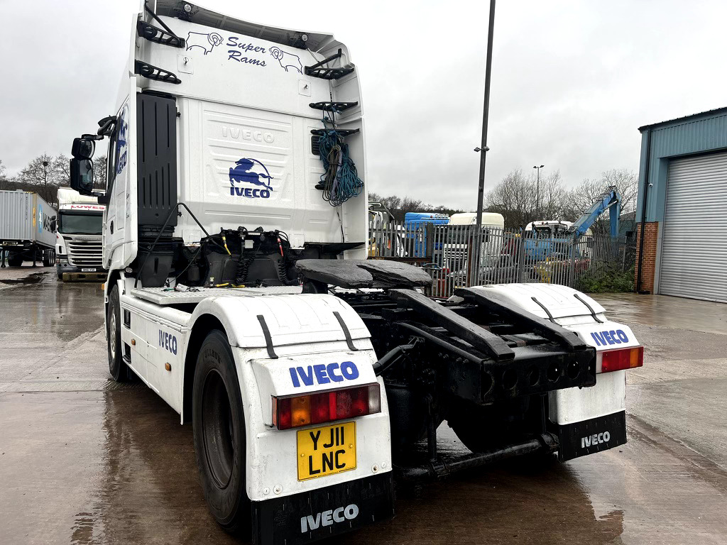 Iveco Stralis 450 4x2 - Tracteur routier: photos 3 Iveco Stralis 450 4x2 - Tracteur routier: photos 3