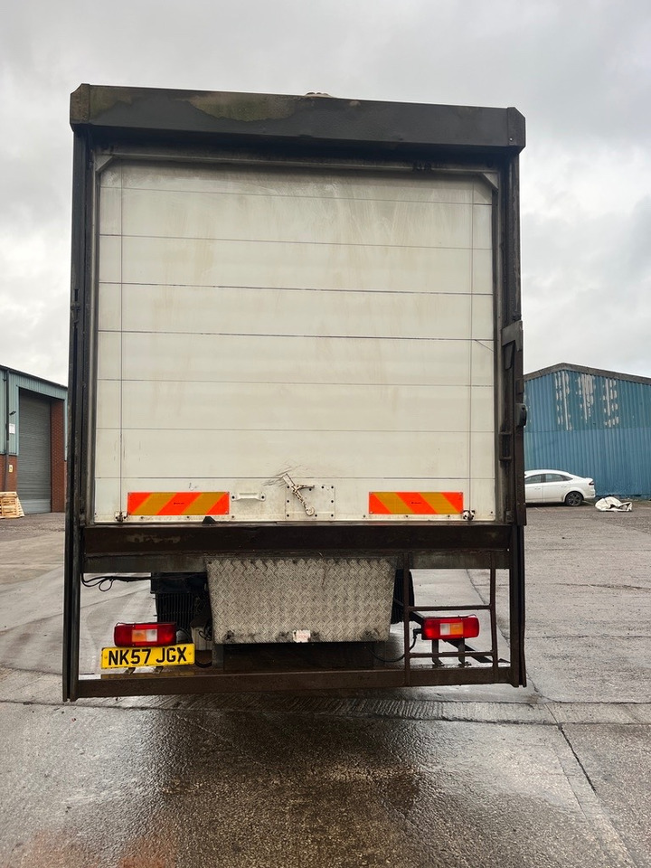 Volvo FM9 300 Euro 4 - Fourgon grand volume: photos 4 Volvo FM9 300 Euro 4 - Fourgon grand volume: photos 4