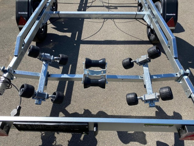 Remorque bateau neuf Brenderup Brenderup Premium Bootsanhänger 242500TB SR mit Superrollen, 2,5 to. 7,2m/ 24 Fuß: photos 10