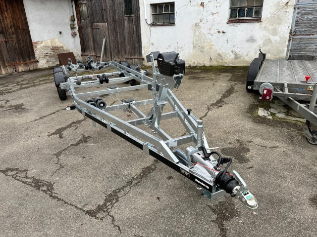 Remorque bateau neuf Brenderup Brenderup Premium Bootsanhänger 263500TB SRX mit Superrollen, 3,5 to. 7,8m/ 26 Fuß: photos 10