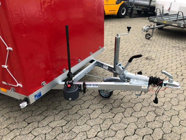 Humbaur Absenkanhänger HKT 153117 S, 3100 x 1765 x 150 mm, 1,5 to. - Remorque voiture: photos 2 Humbaur Absenkanhänger HKT 153117 S, 3100 x 1765 x 150 mm, 1,5 to. - Remorque voiture: photos 2