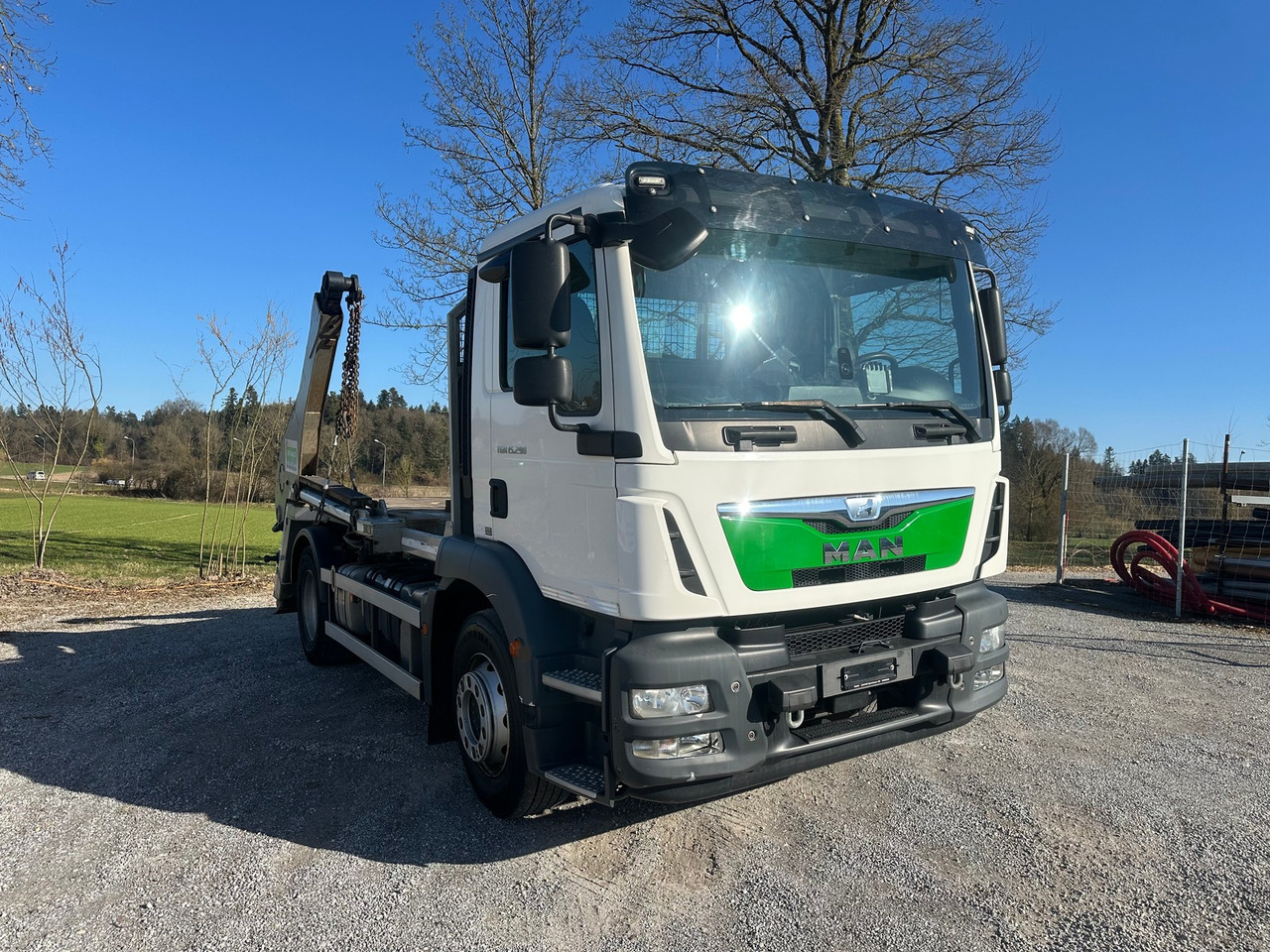 MAN TGM 15.290 4x2 Absetzkipper - Camion multibenne: photos 4 MAN TGM 15.290 4x2 Absetzkipper - Camion multibenne: photos 4