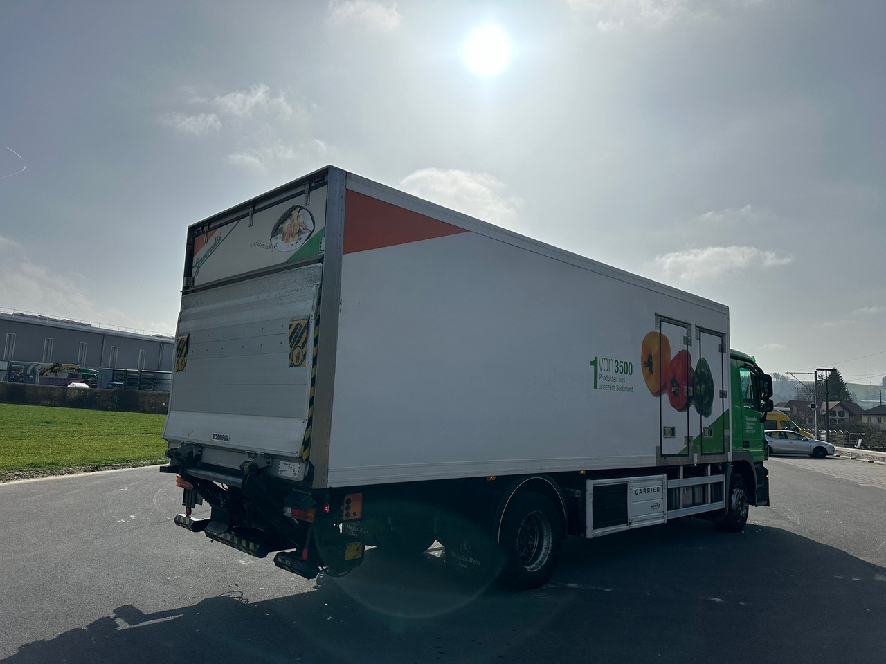 Camion frigorifique MERCEDES-BENZ Actros 18.36 Kühler Hebebühne: photos 11