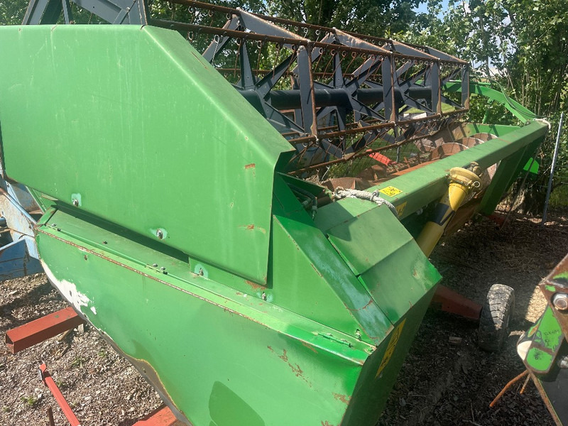Moissonneuse-batteuse John Deere 2058: photos 16