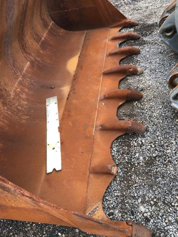 3100 mm Volvo - Godet pour chargeur: photos 3 3100 mm Volvo - Godet pour chargeur: photos 3