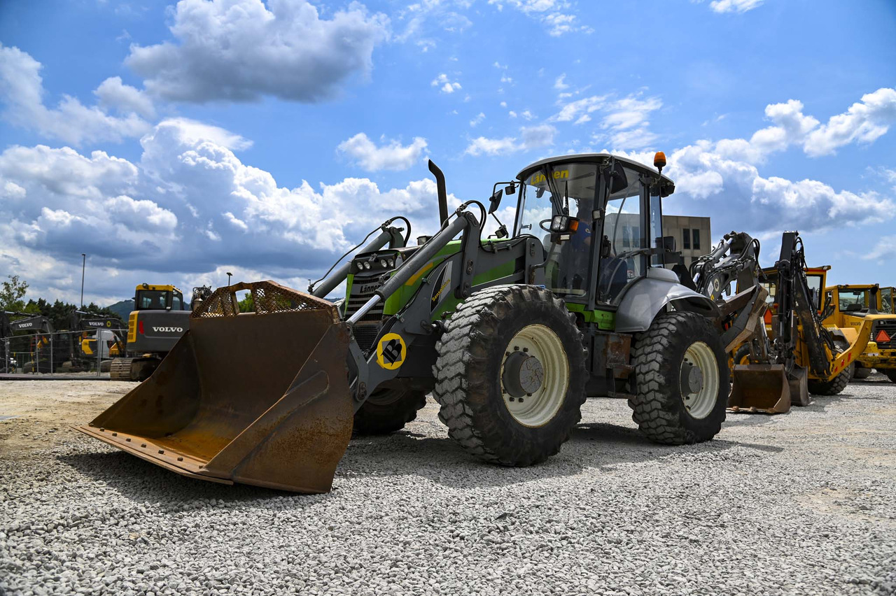 Lännen 8600E - Tractopelle: photos 1 Lännen 8600E - Tractopelle: photos 1