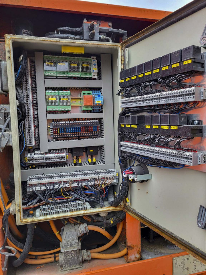 Tamrock Ranger 500-2 - Foreuse: photos 4 Tamrock Ranger 500-2 - Foreuse: photos 4