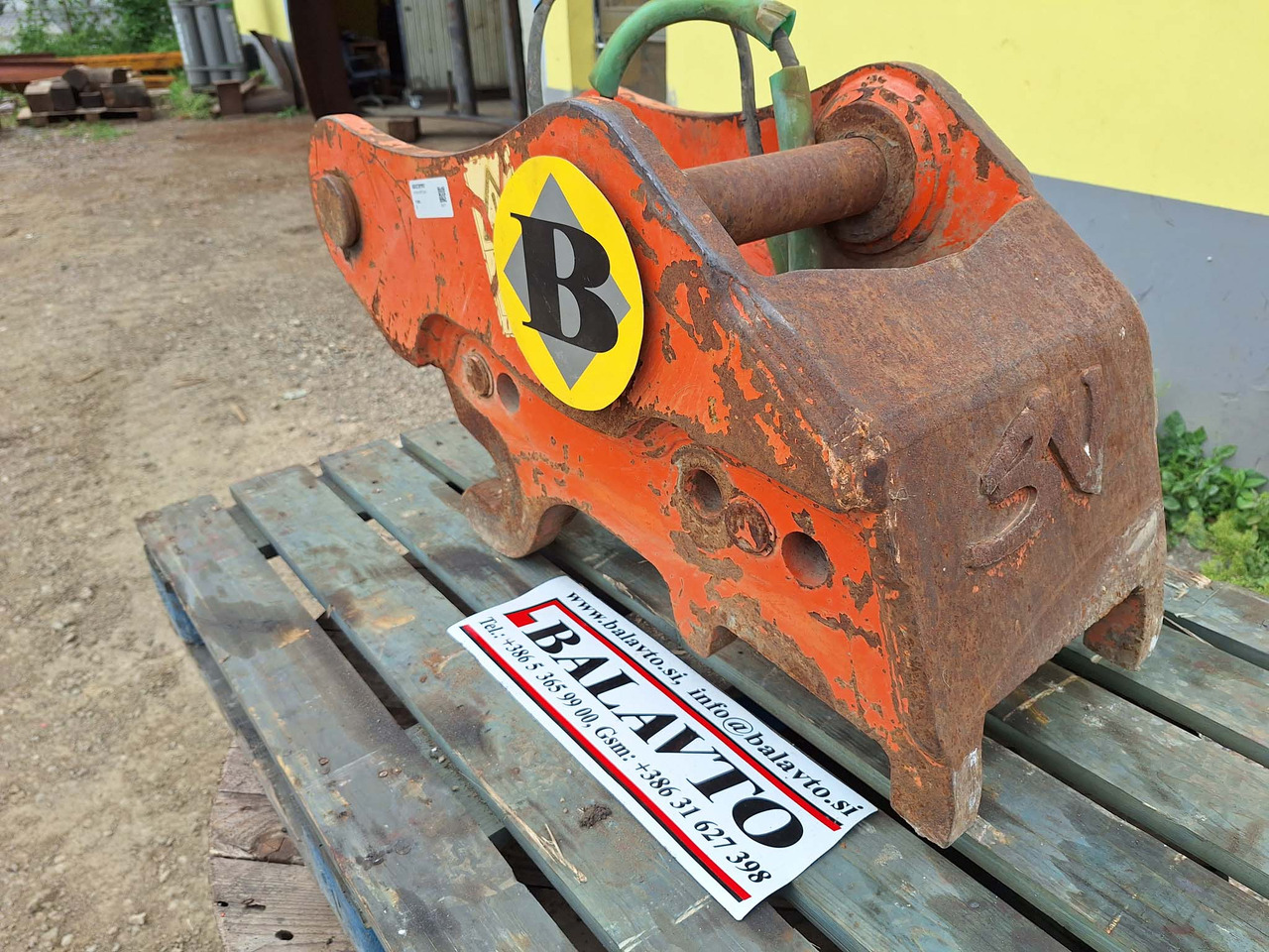 Trevi Benne A.R.ARH 20 - Attache rapide pour Engins de chantier: photos 2 Trevi Benne A.R.ARH 20 - Attache rapide pour Engins de chantier: photos 2