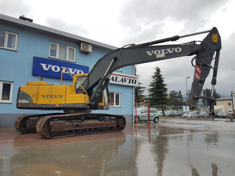 VOLVO EC210B NLC - Pelle sur chenille: photos 3 VOLVO EC210B NLC - Pelle sur chenille: photos 3