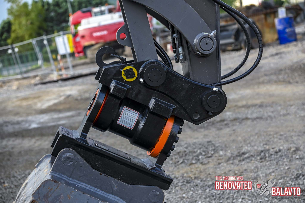 Mini pelle VOLVO ECR88D: photos 23