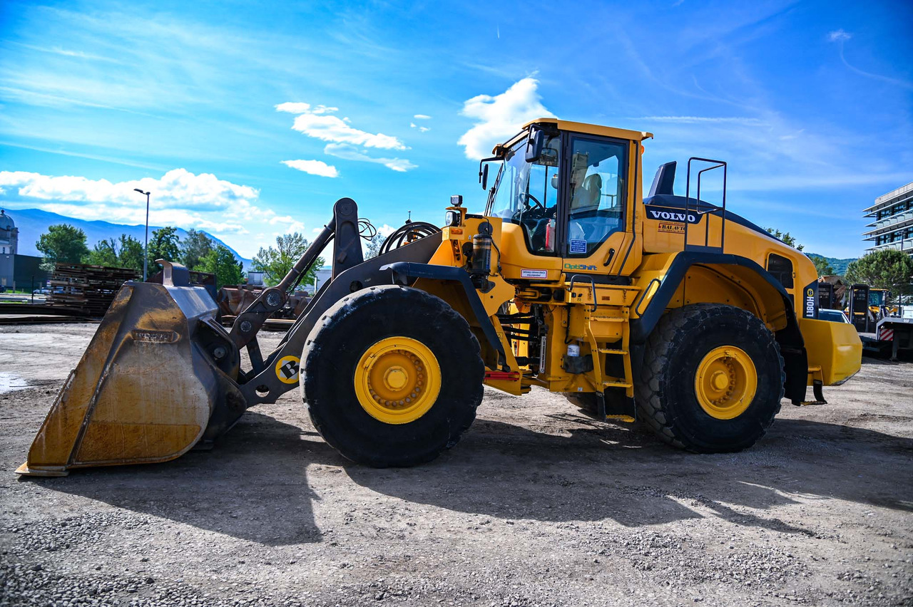 VOLVO L180H - Chargeuse sur pneus: photos 2 VOLVO L180H - Chargeuse sur pneus: photos 2