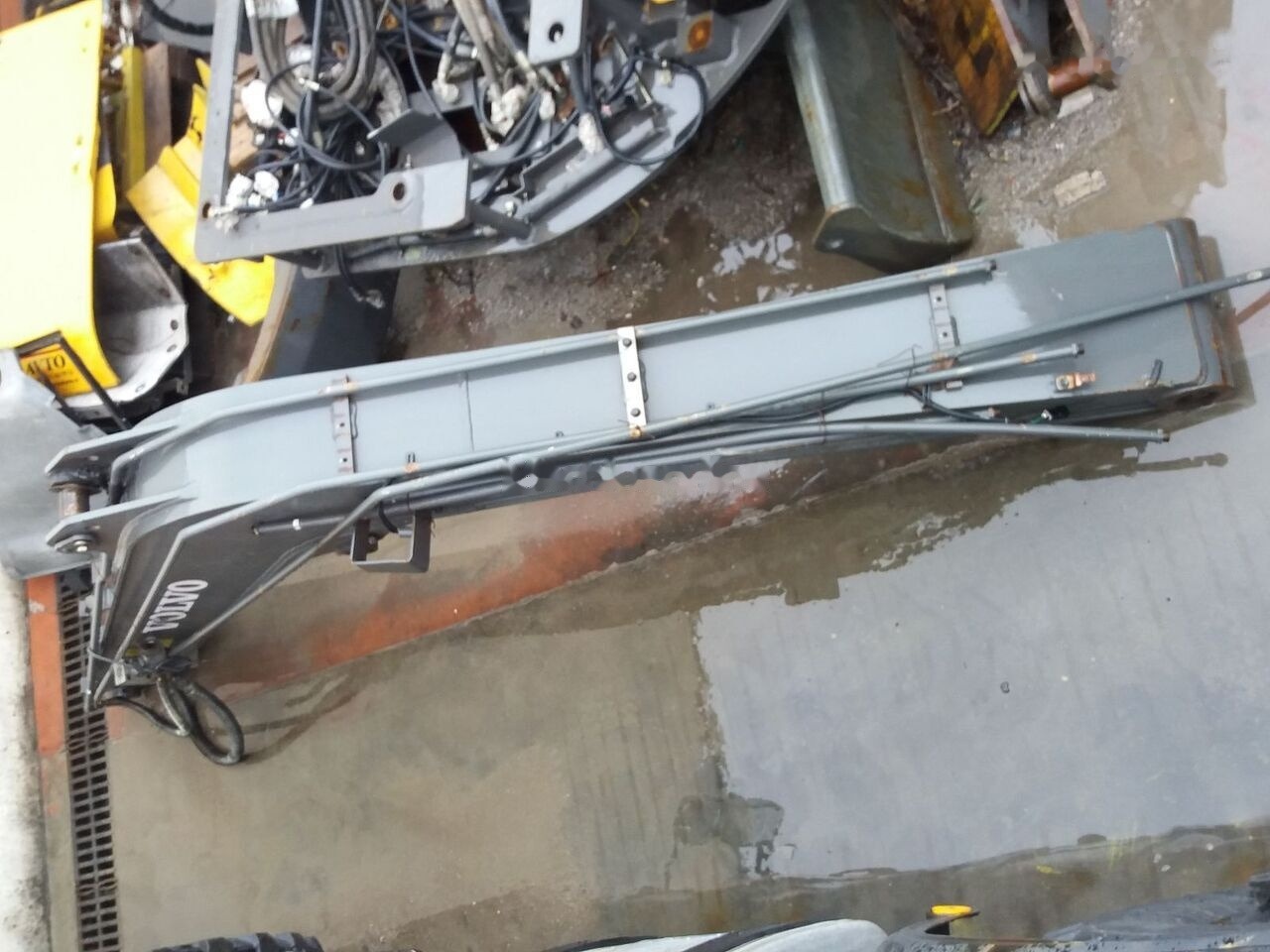 Volvo 14543594 Volvo ECR88 mini - Flèche pour Pelle: photos 1 Volvo 14543594 Volvo ECR88 mini - Flèche pour Pelle: photos 1