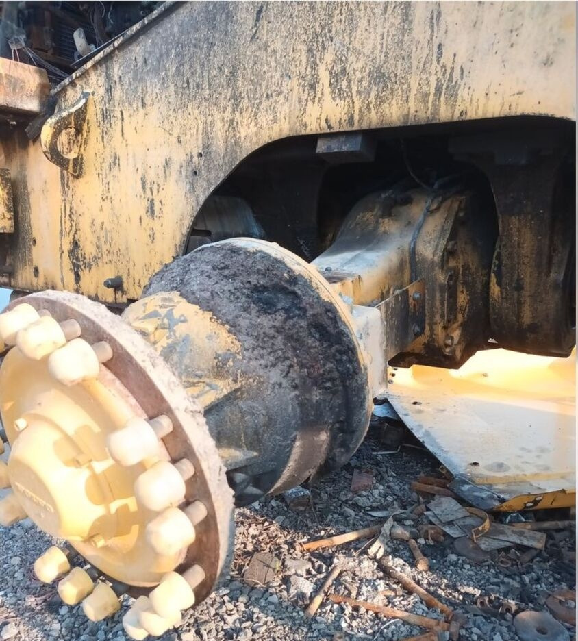 Volvo L120H - Chargeuse sur pneus: photos 3 Volvo L120H - Chargeuse sur pneus: photos 3