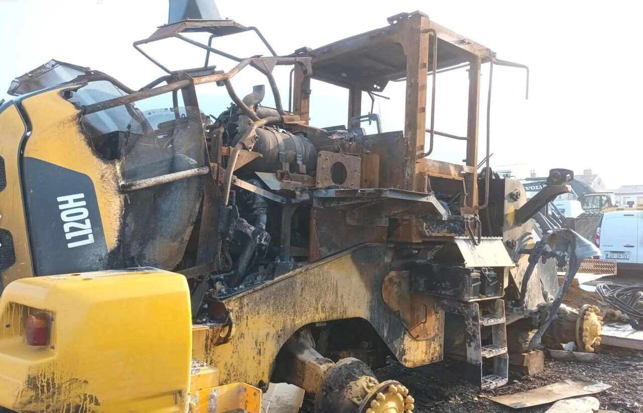Volvo L120H - Chargeuse sur pneus: photos 4 Volvo L120H - Chargeuse sur pneus: photos 4