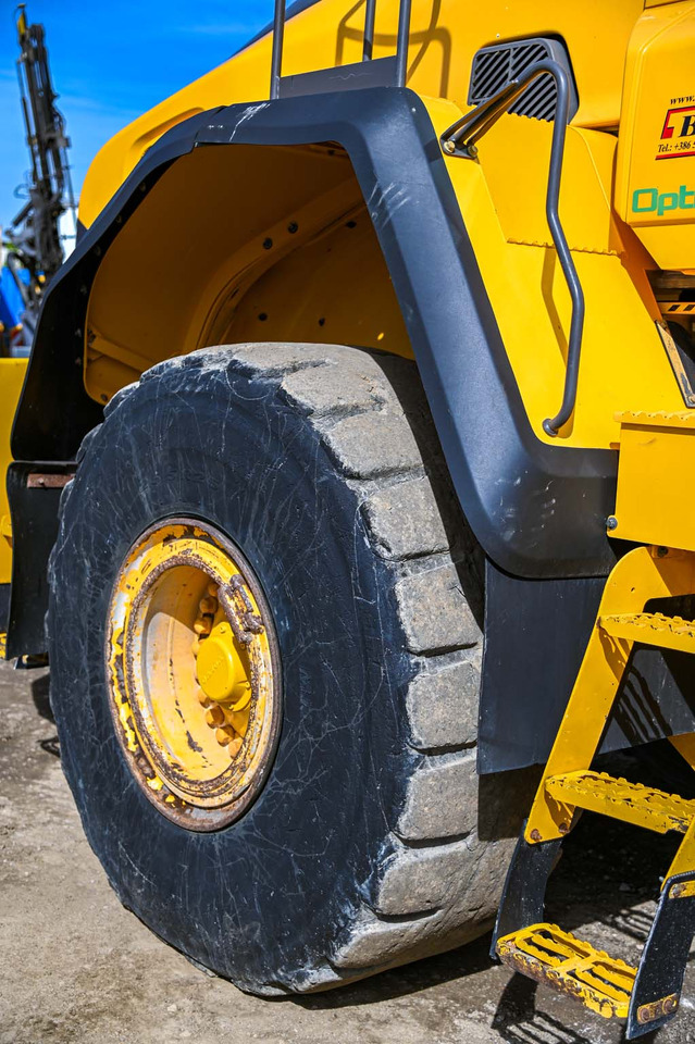 Chargeuse sur pneus Volvo L180H: photos 25