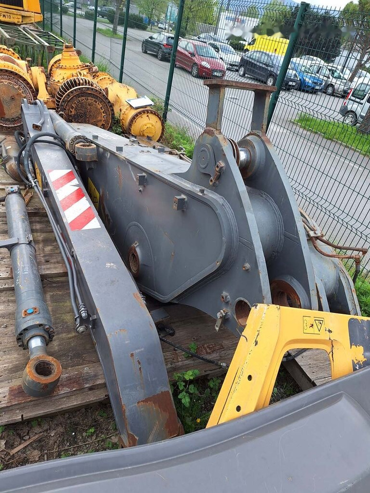 Volvo dipper arm Volvo EC460C - Flèche pour Pelle: photos 5 Volvo dipper arm Volvo EC460C - Flèche pour Pelle: photos 5