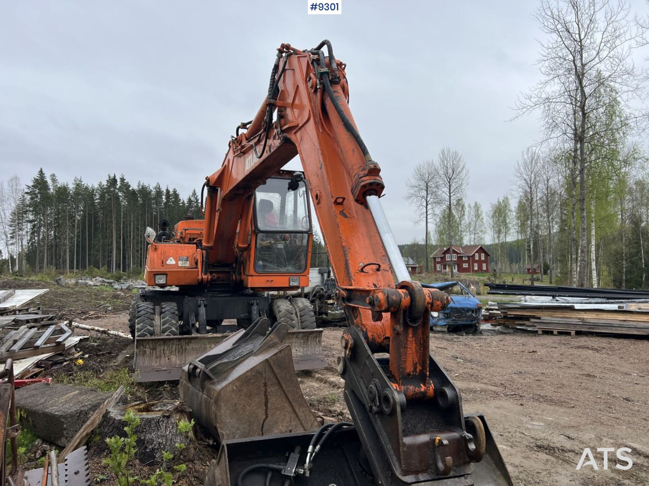 Pelle sur pneus Atlas 1302 E Wheeled excavator with attachments (VIDEO): photos 15