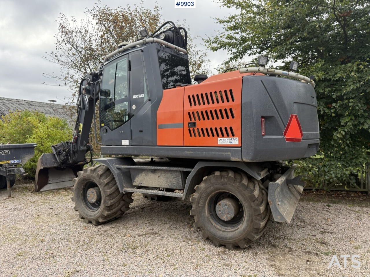 Atlas 160 wheel excavator with tiltrotator and attachments - Pelle sur pneus: photos 3 Atlas 160 wheel excavator with tiltrotator and attachments - Pelle sur pneus: photos 3