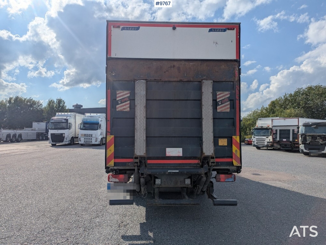 Camion fourgon Box Truck Scania P320 4X2 with tail lift: photos 9