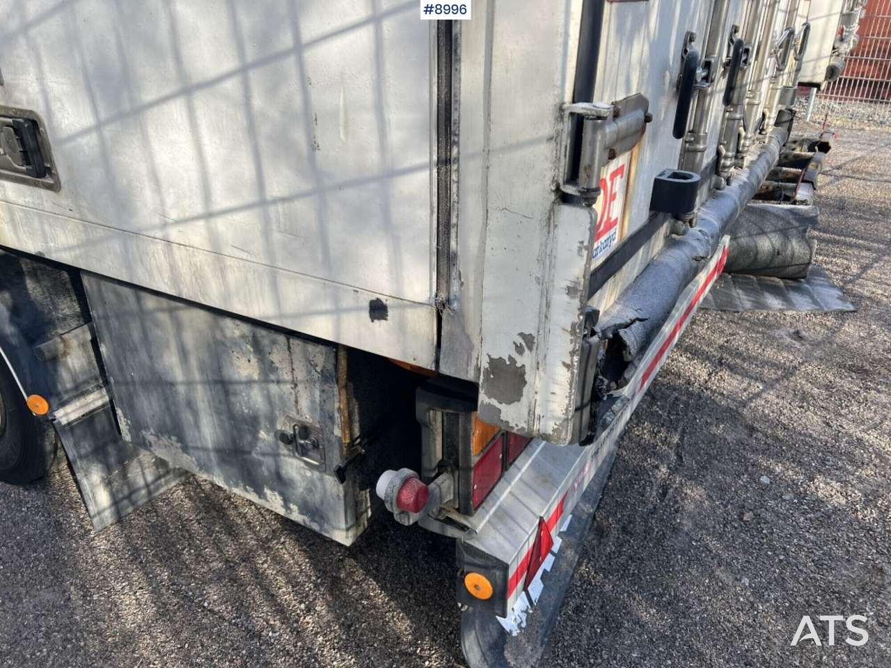 Box trailer EKERI L/L-4 - Remorque fourgon: photos 4 Box trailer EKERI L/L-4 - Remorque fourgon: photos 4