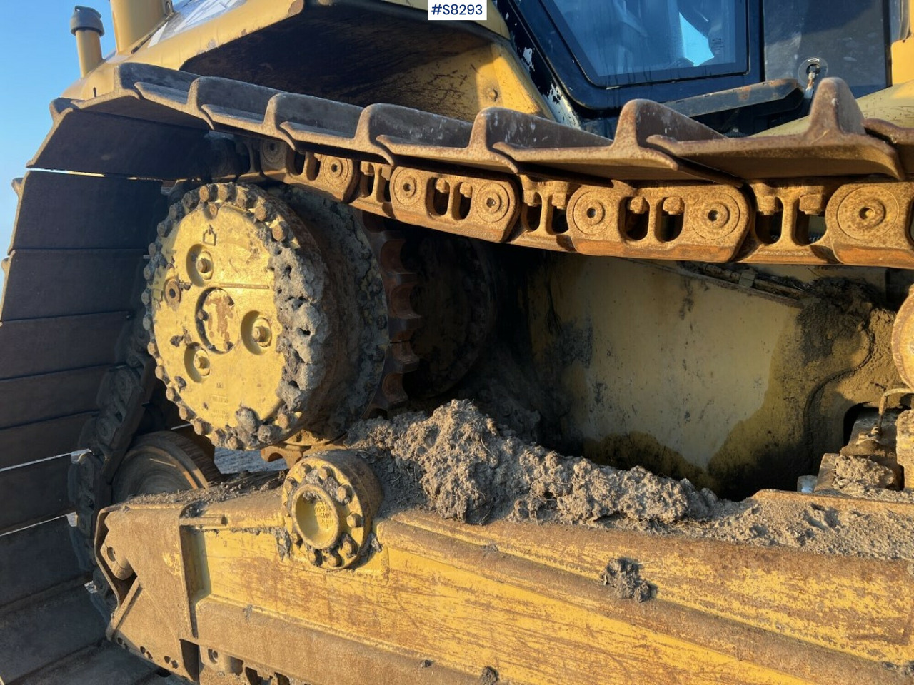 CAT CRAWLER DOZER D6N LGP with Icon gps80 Leica digging system (SEE VIDEO) - Bulldozer: photos 5 CAT CRAWLER DOZER D6N LGP with Icon gps80 Leica digging system (SEE VIDEO) - Bulldozer: photos 5